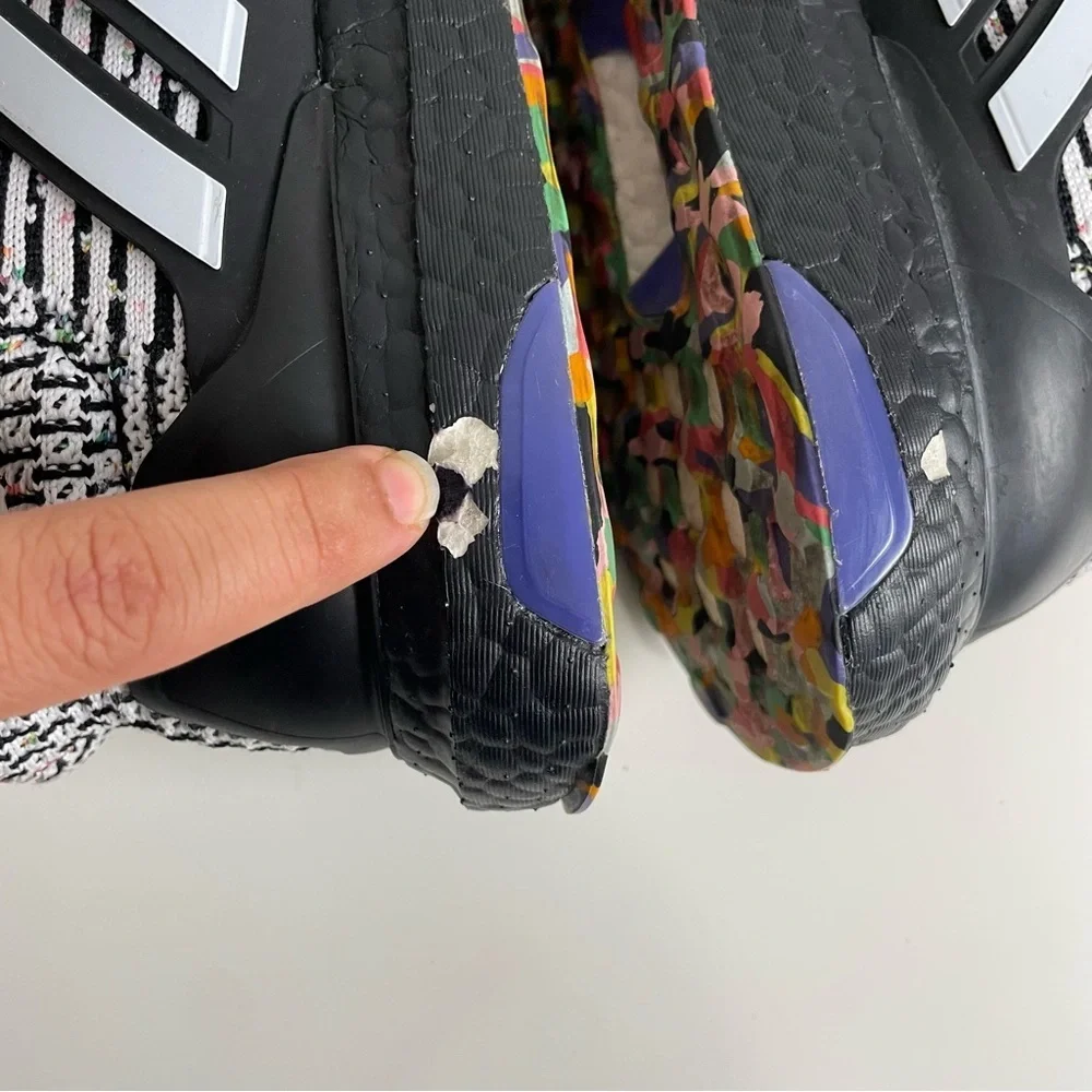 ADIDAS Ultraboost 5.0 DNA LOVE UNITES PRIDE Running Shoes Mens 5.5 Black Unisex